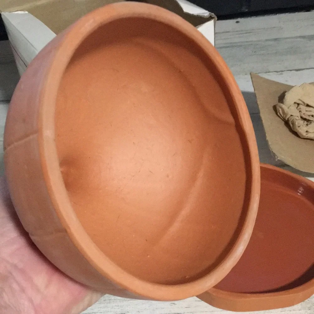 Terra Cotta Jumbo Onion Roaster in original box. Can also use for garlic